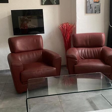Le Suffren, Ventile ,Wifi, A 100 M De La Plage Toulon Luaran gambar